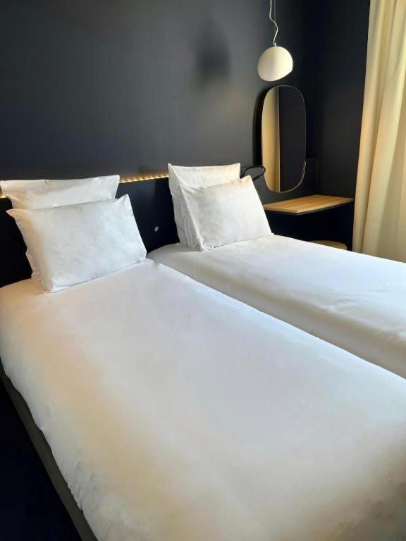 Hotel Golden Tulip Martigues Provence Habitación foto
